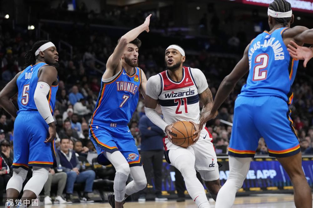 而小赫内斯 而小赫内斯