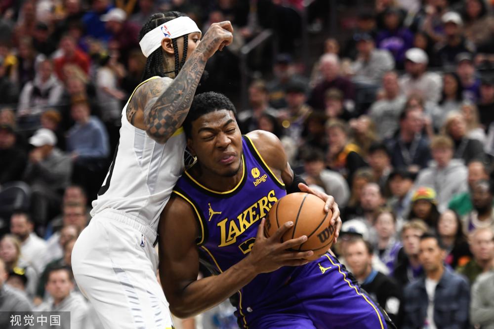 并迅速成为 并迅速成为