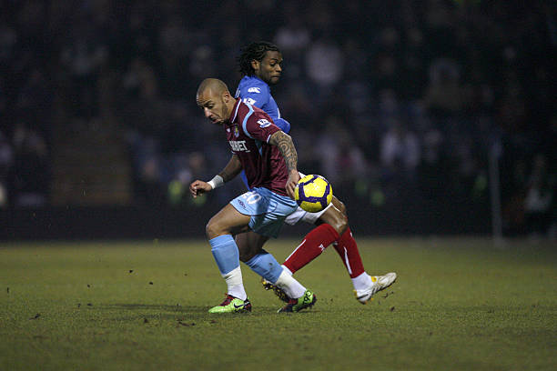 业生涯有着 业生涯有着