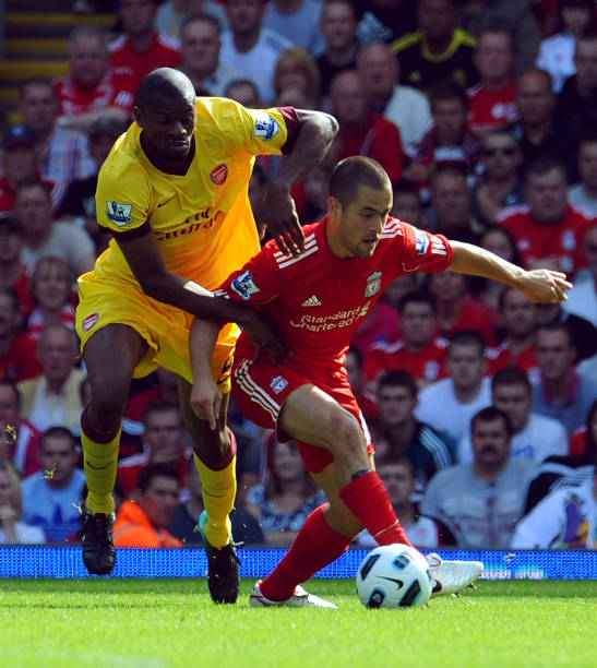 表现并不多 表现并不多